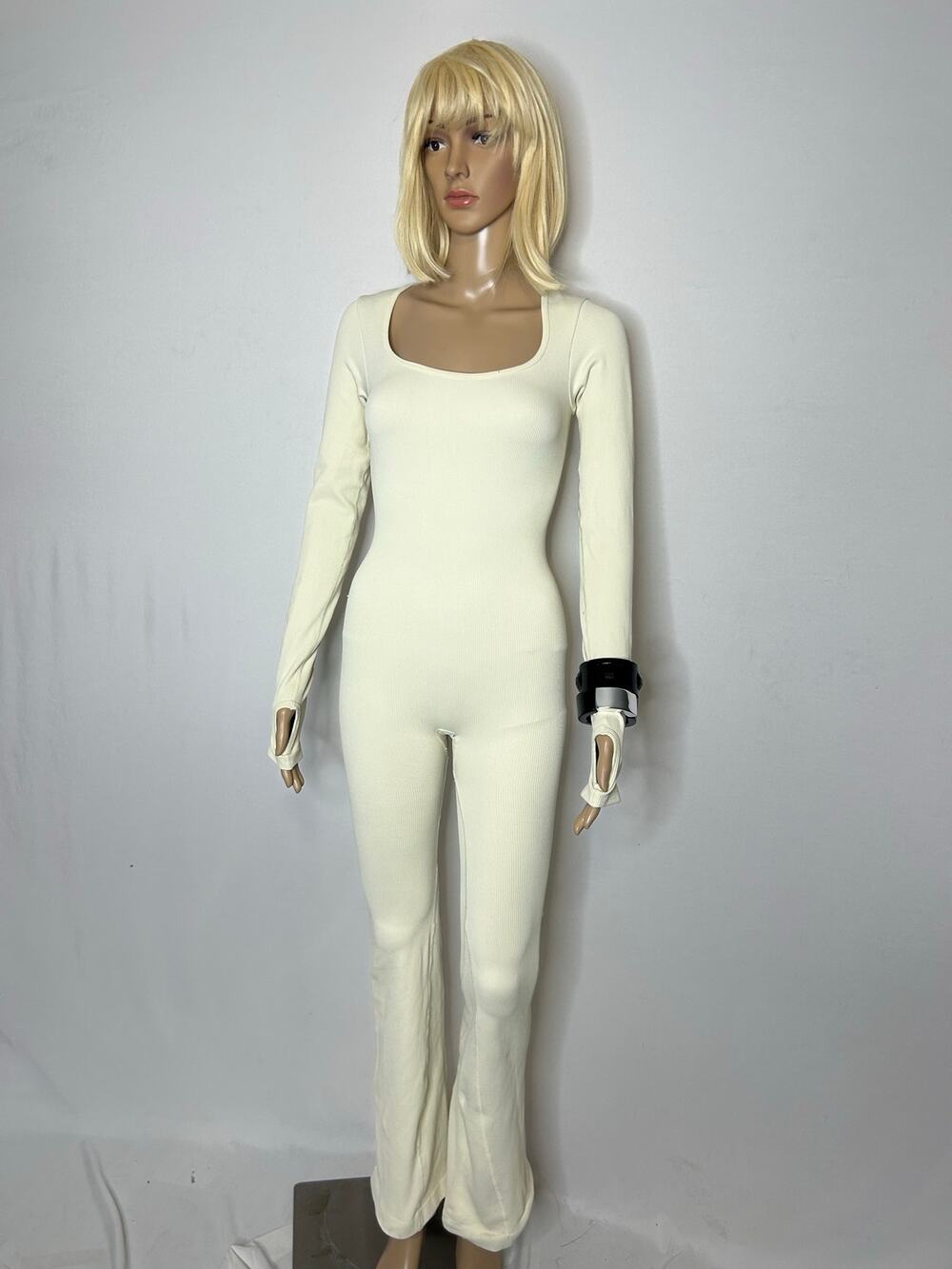 Cream Ribbed Square Neck Long Sleeve Flared Leg Jumpsuit Unitard est size xs/s
